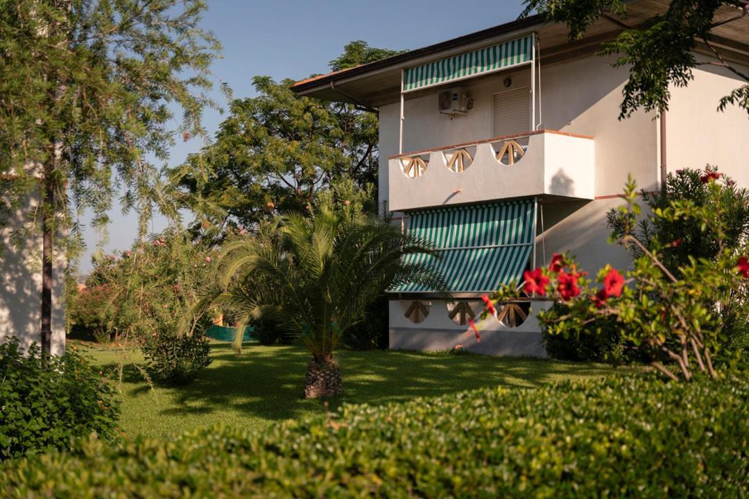 Madama Club Village Steccato di Cutro Esterno foto